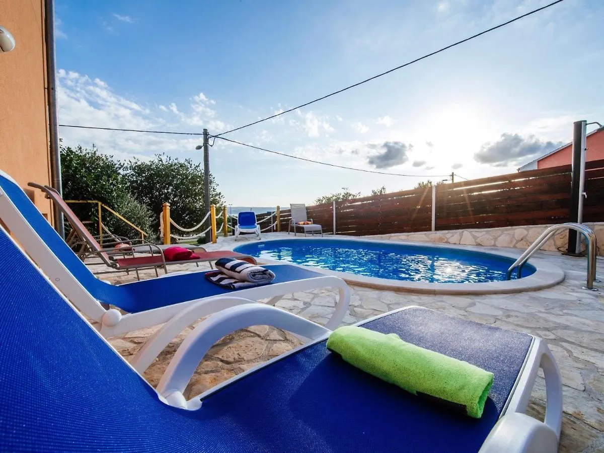 Splendid Holiday Home In Jasenice Maslenica