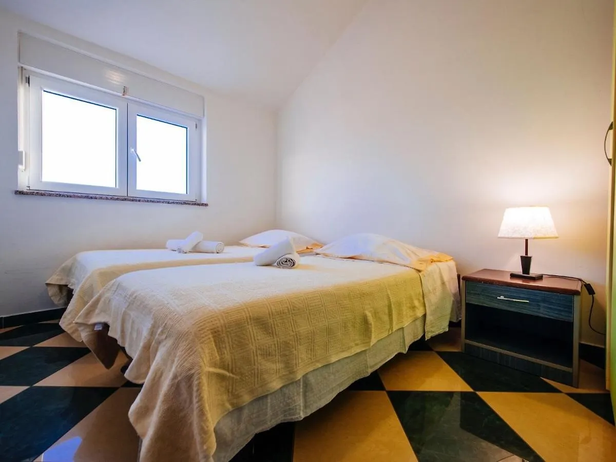 Splendid Holiday Home In Jasenice Maslenica